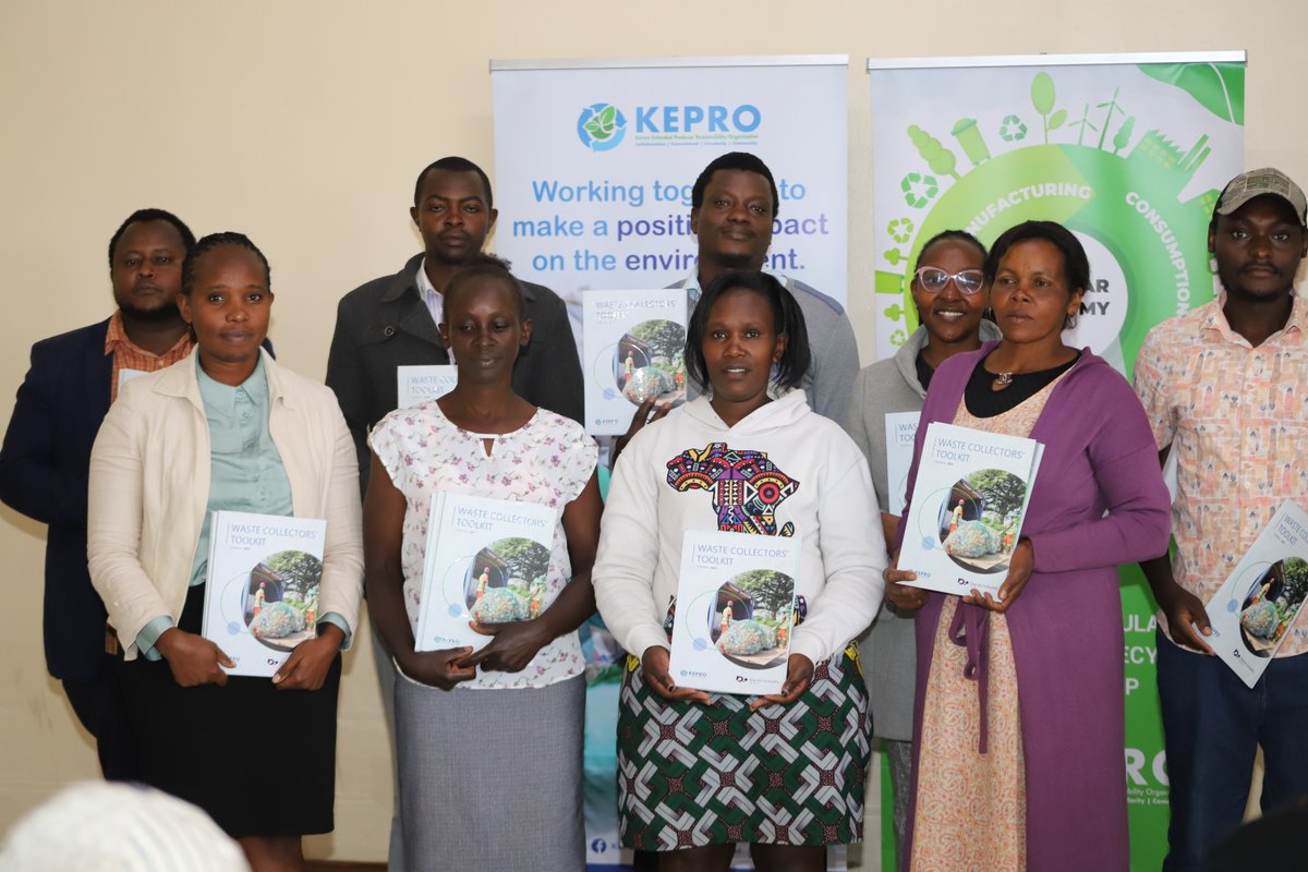What a fantastic conclusion to our second day of the Consumer-Led Transformation (#CLT) Initiative in Meru County!

We equipped more than 50 waste management operators with a comprehensive waste management toolkit to aid their work, along with personal protective equipment (PPE)
