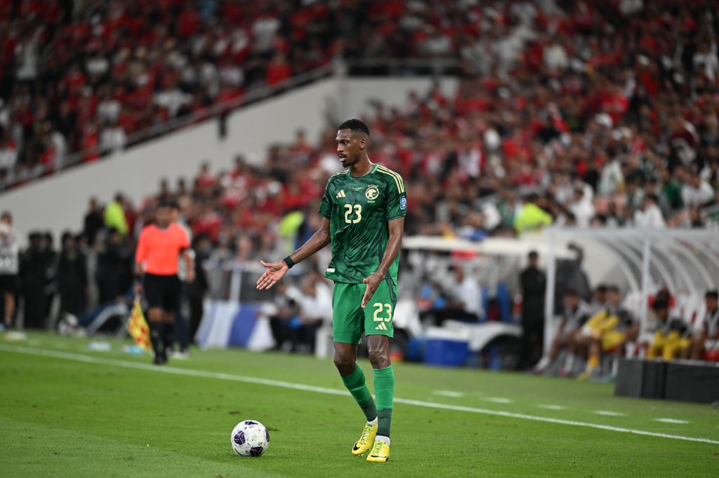 al_kascom's tweet photo. جانب من مباراة المنتخب الوطني السعودي ونظيره الإندونيسي في الدور الثالث الحاسم.

تصوير - ضيف الله الأنصاري https://t.co/w7qJq2chnj