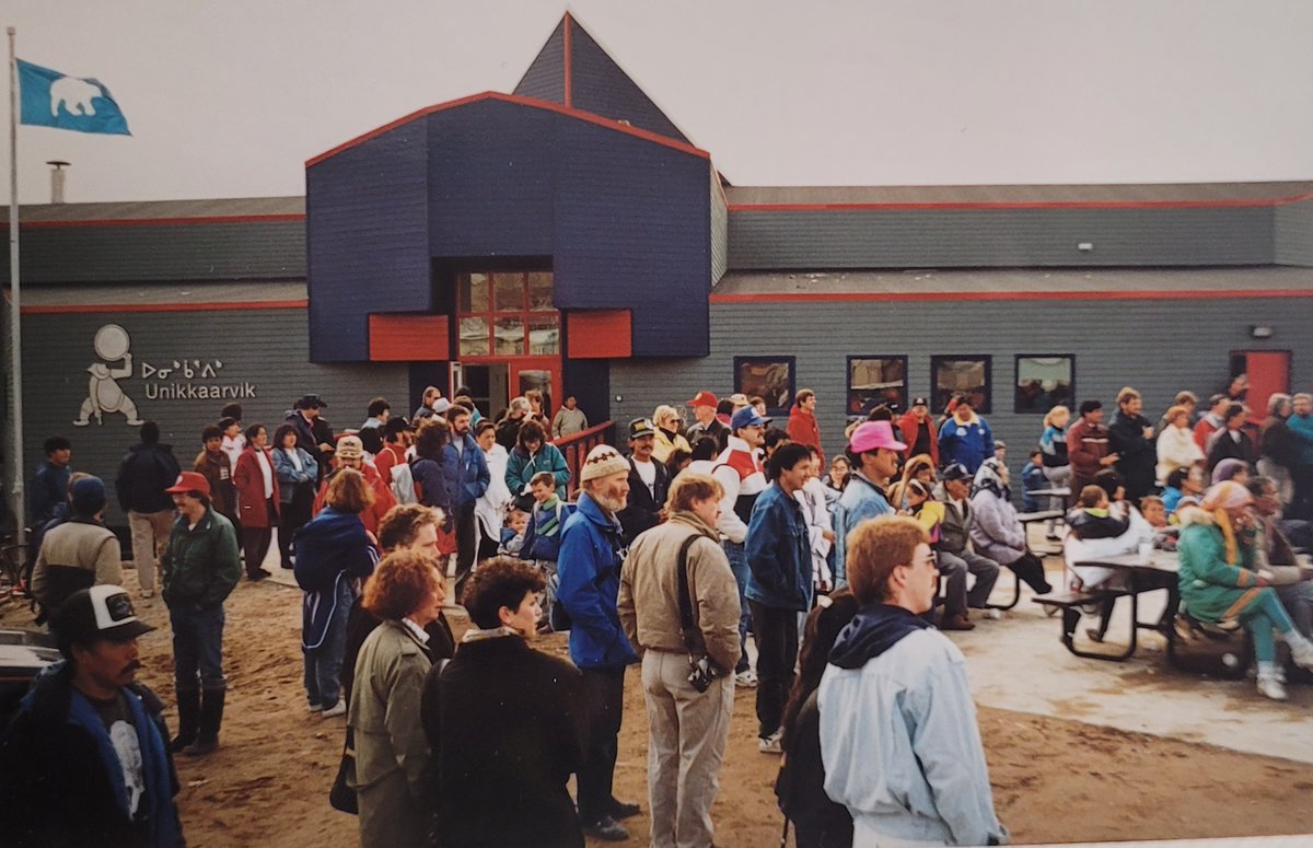 Ubluliqhimaittuq piksa kihimi talvani ittuq Unikkaarvik Pulaarvik atulihaaliqtumi 1990-ni. Takuttaaqtan takujaq Nunattiamin tikhalaaqtuq.

#ThrowbackThursday