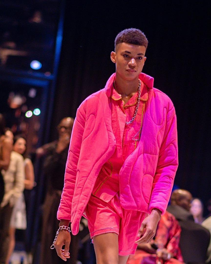 Futureface_FF's tweet image. JEFF 💫

Winner of FUTURE FACE GLOBAL 2023
 
Apply Now : futurefaceglobal.com

#throwback #futurefaceglobal #becomeamodel