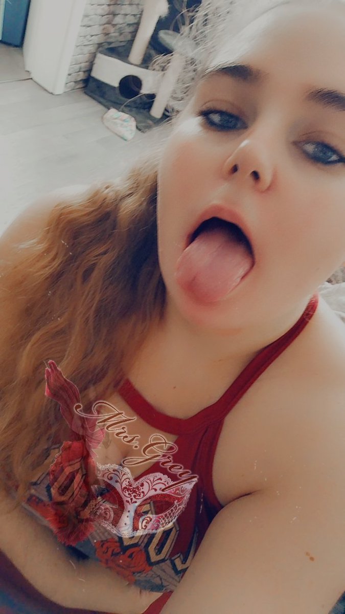 Mrsgrey1002's tweet photo. Guten Abend 🥵😜
https://t.co/KQev7vYI7m https://t.co/syDV1APGiV