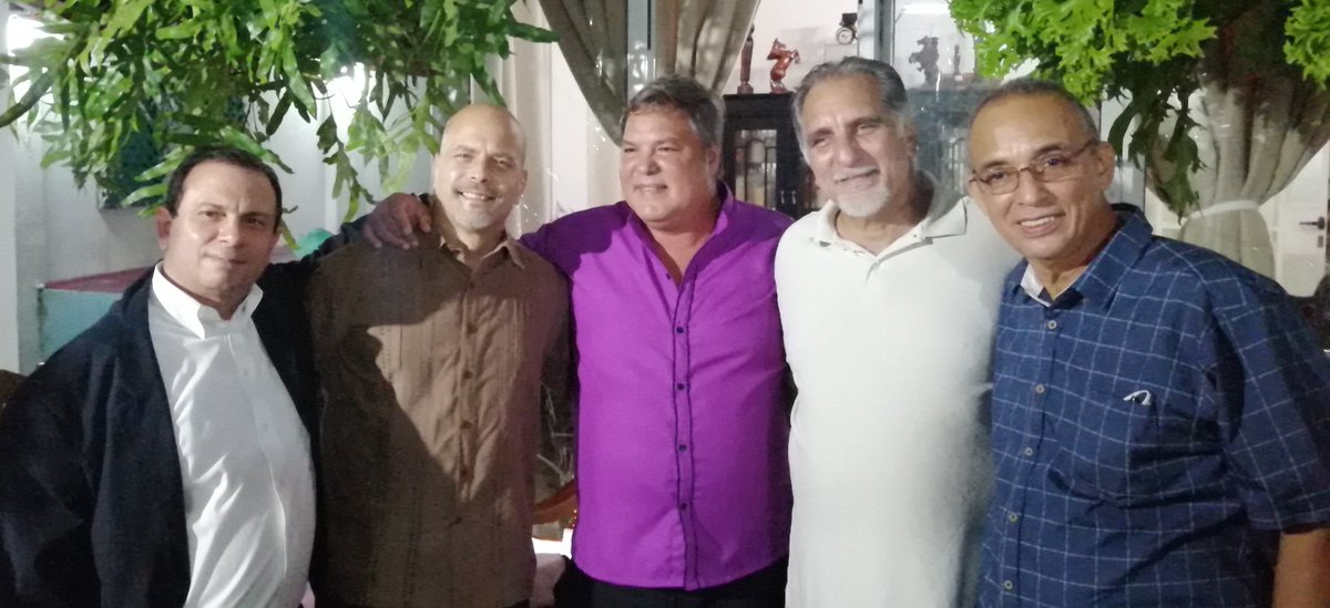 Este 12 de septiembre se cumplen 26 años de nuestro arresto... Pero el brindis lo vamos a dejar para el 17 de diciembre, 10mo aniversario de nuestro regreso a la patria. #Cuba #LosCinco #CDRCuba