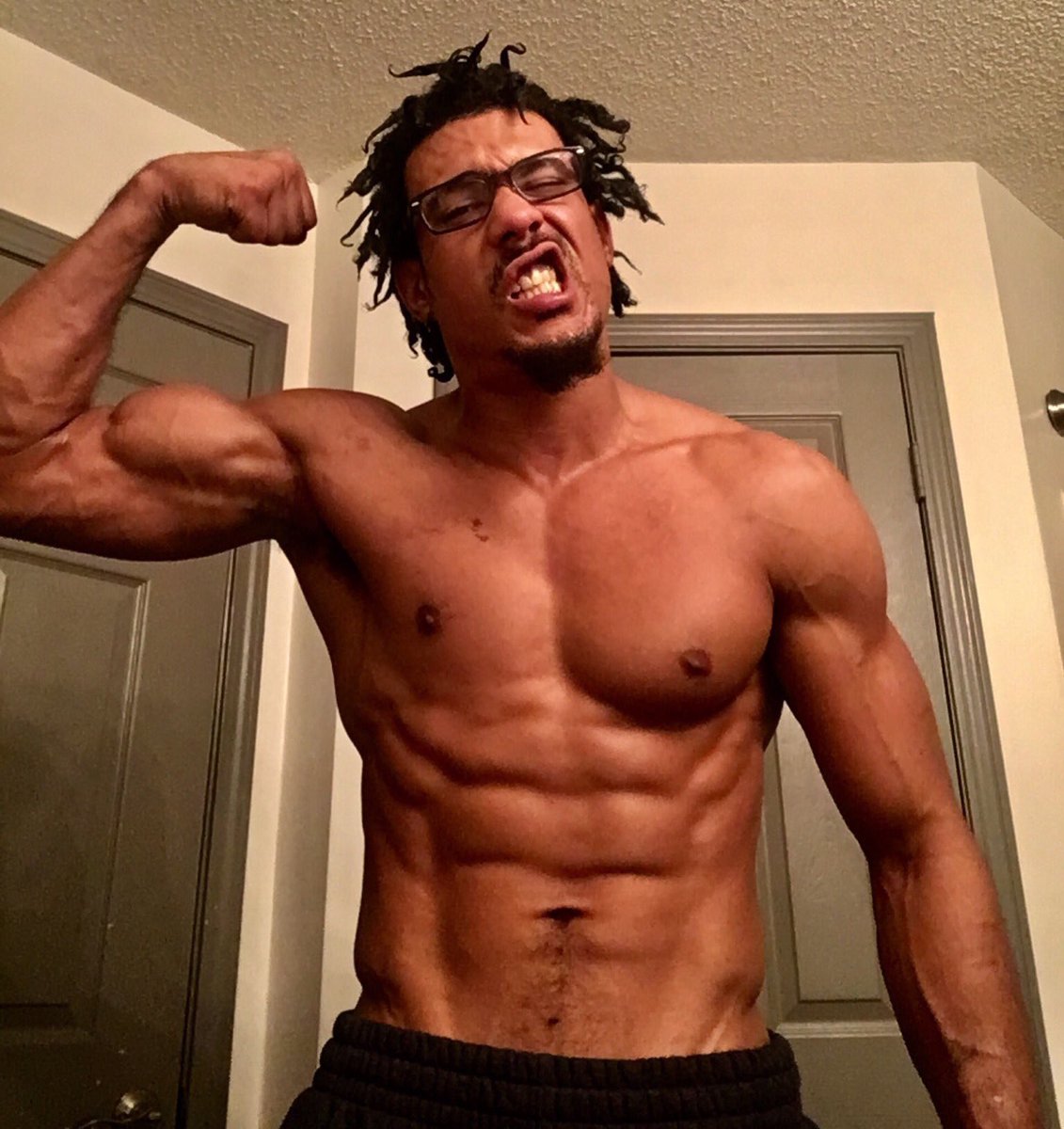Chupacabra_01's tweet image. 🎂Happy Birthday to AR Fox! @ARealFoxx #ARFox #DanteFox #AEW #ROH #WWE #NXT #ECW #NWA #WCW #EvolveWrestling #TNA #ImpactWrestling #MLW #LuchaLibreAAA #CMLL #NewJapan #NJPW #ProWrestlingNoah #AJPW