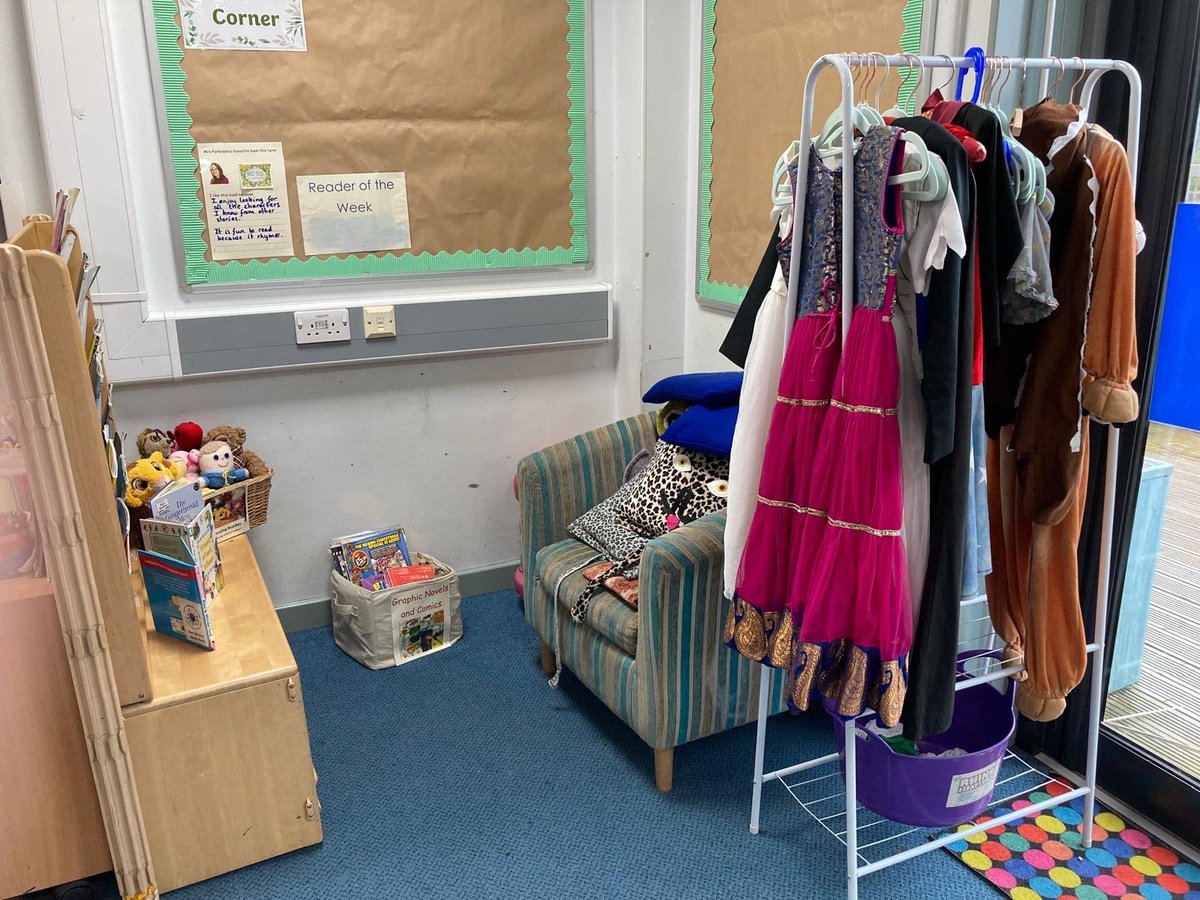 MrsAParkinson's tweet photo. A few photos of my classroom, ready for my new year 1 class. @coop_medlock https://t.co/0wKBWGKFTX