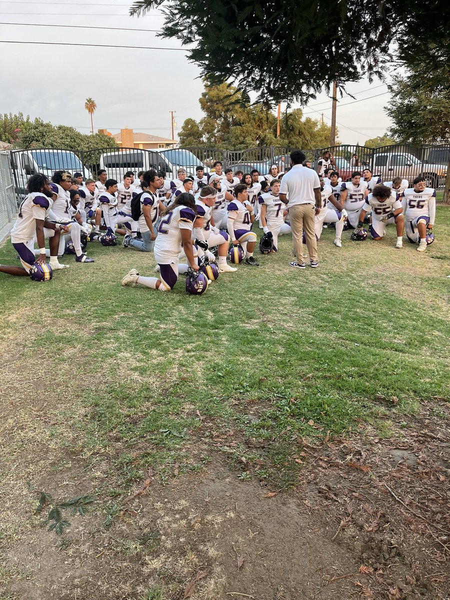 Lemoore High School Football (@highlemoore) on Twitter photo The quiet before the storm..
come out and support
Frosh/JV/ Varsity
Frosh: 7pm Lemoore 5SEP24
JV: 530pm Lemoore 6SEP24
Varsity: 730pm Lemoore 6SEP24
Follow <a href="/LYF559/">Lemoore Youth Football</a> for Youth Schedules
Building dominance on all fronts
<a href="/jciv_/">Coach Campbell IV</a>
#tigerup The quiet before the storm..
come out and support
Frosh/JV/ Varsity
Frosh: 7pm Lemoore 5SEP24
JV: 530pm Lemoore 6SEP24
Varsity: 730pm Lemoore 6SEP24
Follow <a href="/LYF559/">Lemoore Youth Football</a> for Youth Schedules
Building dominance on all fronts
<a href="/jciv_/">Coach Campbell IV</a>
#tigerup