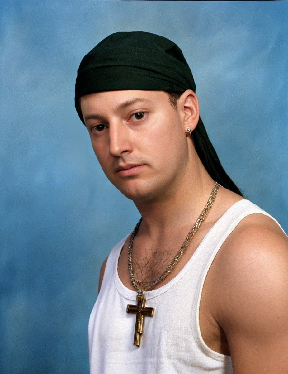 DobbyClub06's tweet image. What’s the name of his debut album