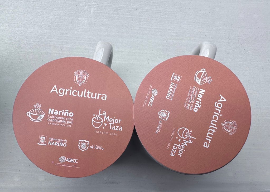 🧵En esta feria, organizada por <a href="/gobnarino/">Gobernación de Nariño</a> con el apoyo de #MinAgricultura, 🌾se llevará a cabo una subasta 🫱🏾‍🫲🏽de cafés especiales de origen, cultivados y procesados en #Nariño. ☕ Participarán clientes de Europa, y de otros destinos como Japón🇯🇵 y Estados Unidos. 🇺🇸 ¡Los ojos y