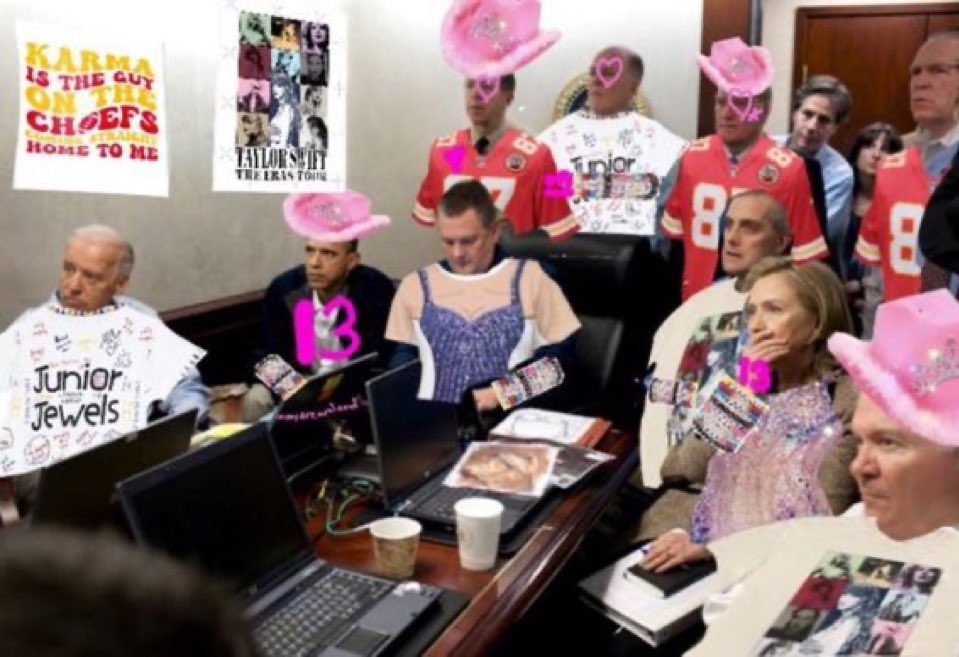 the whole timeline waiting for taylor to arrive to the chiefs game