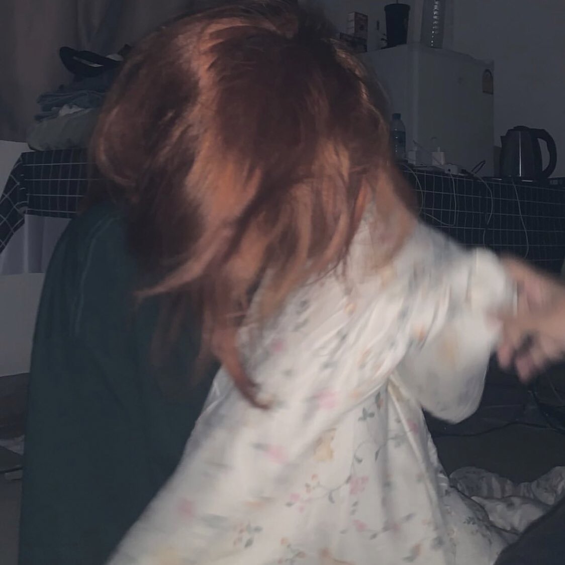 แค่อ้ายฟังเพลงเก่า เธอบ่เอาเลยติ