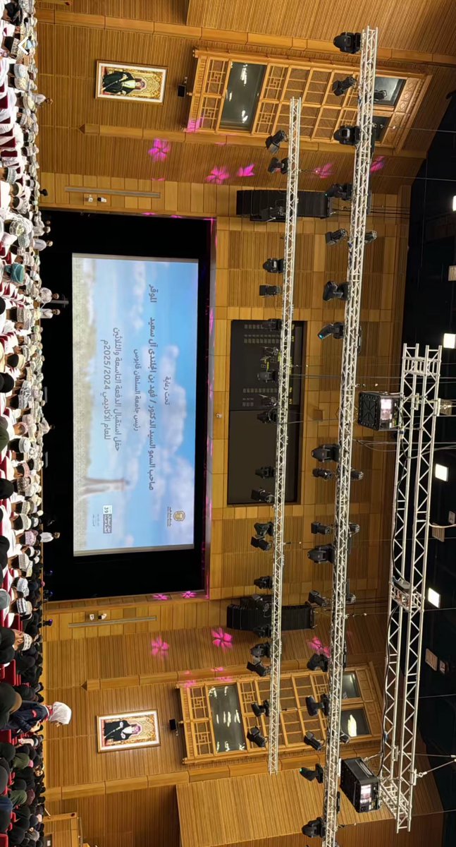 lsaroh1l's tweet photo. First week at SQU  randoms 🌷. https://t.co/IyAMIlCyIt