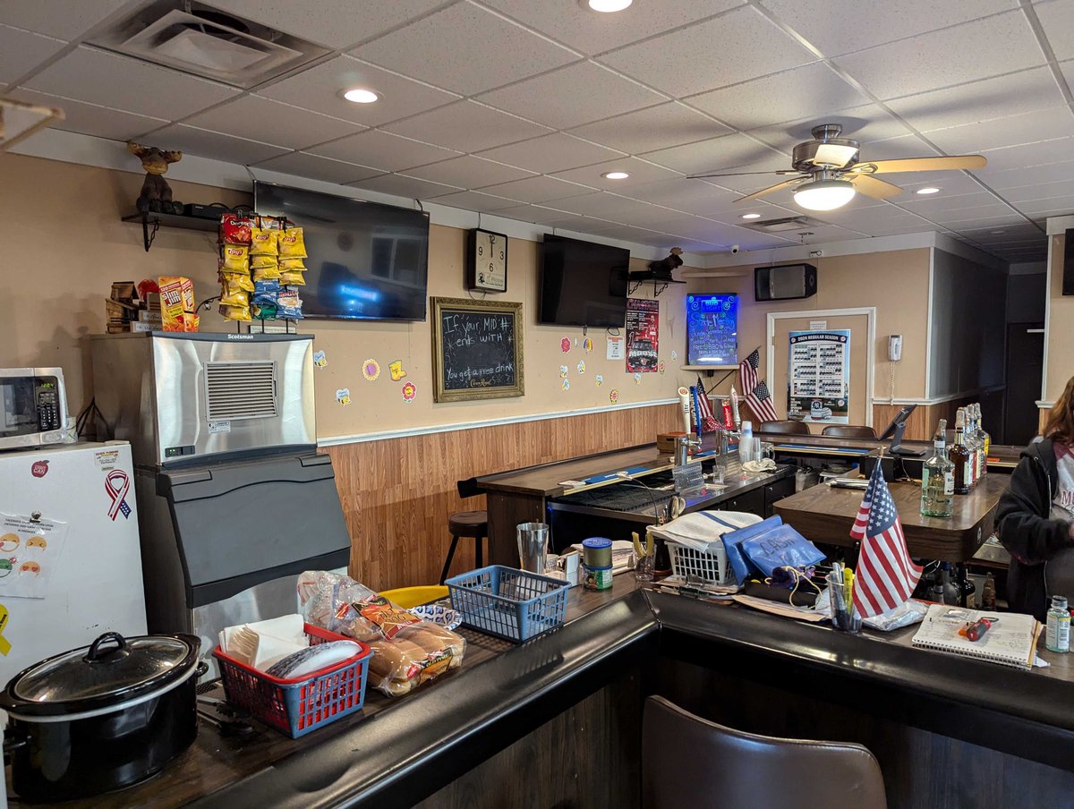 BryanH_SkyTab's tweet photo. The Moose Lodge in Old Bridge, NJ is now processing with @SkyTabPOS by @Shift4. Just a single system for now but we got a sneak peak at some expansions being done to add in a patio and full kitchen👀. Looking forward to seeing this location grow and returning to add in some more equipment! 🫎🍻#Shift4 #SkyTab