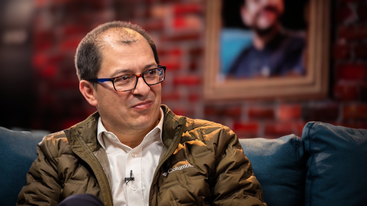 "No volvería a ser Fiscal" fue lo que nos contó el ex Fiscal General de la Nación, Francisco Barbosa.

¿Quiere saber qué más nos dijo?

Entrevista completa: youtube.com/watch?v=Rm3Hf9…