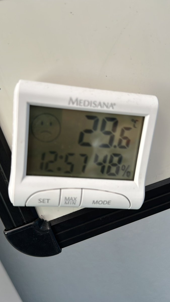 Die_Klassenmutti tweet media