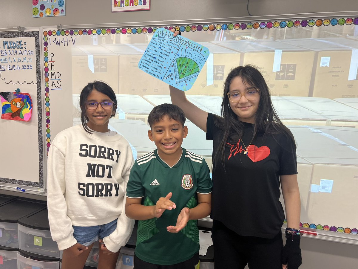 Lia Sansiper tweet media