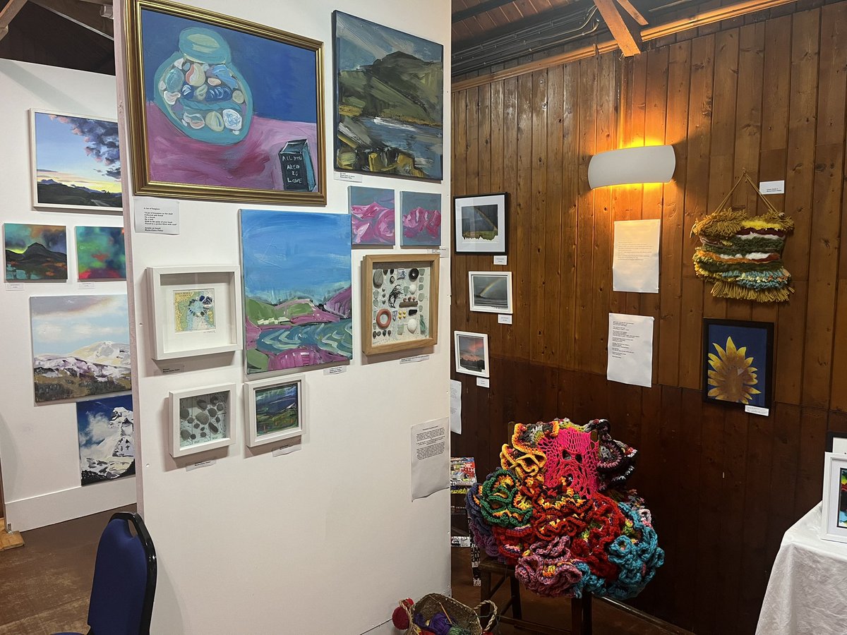 Barry_Fisher01's tweet photo. Congratulations 🥳 to all the artists in #StFillans fantastic preview night for @PerthshireOS open all weekend in the village https://t.co/aEayfVWJip