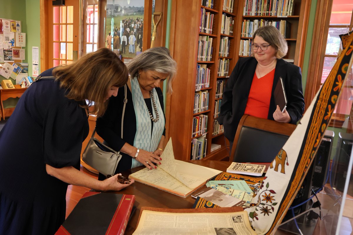 CoadyStFX's tweet image. We had the pleasure of hosting Canadian Senators (@SenateCA) the Honourable Ratna Omidvar and the Honourable Mary Coyle this afternoon. 

@SenCoyle, former vice president of @stfxuniversity and director of @CoadyStFX, is a long-time champion for women’s leadership, gender…