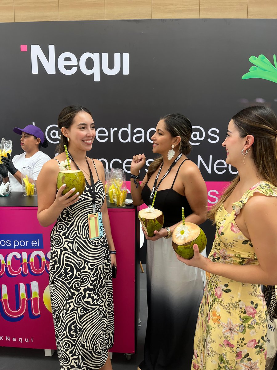Bancolombia's tweet photo. 😍Un parche familiar: #LatamFintechMarket
🫂La familia: @Nequi @WeniaOficial, #Wompi.
📍Lugar: @colombiafintech
📝Motivo: evolución y transformación en el futuro de las finanzas en Colombia.
👔Código de vestuario: Visión, tecnología, líderes, networking, innovación.
#LFM2024 https://t.co/2RcSf3p66i