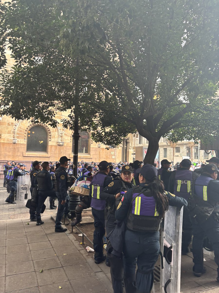 Estas son las barrares que nos ponen a los estudiantes que no simpatizamos con la iniciativa a reforma actual.