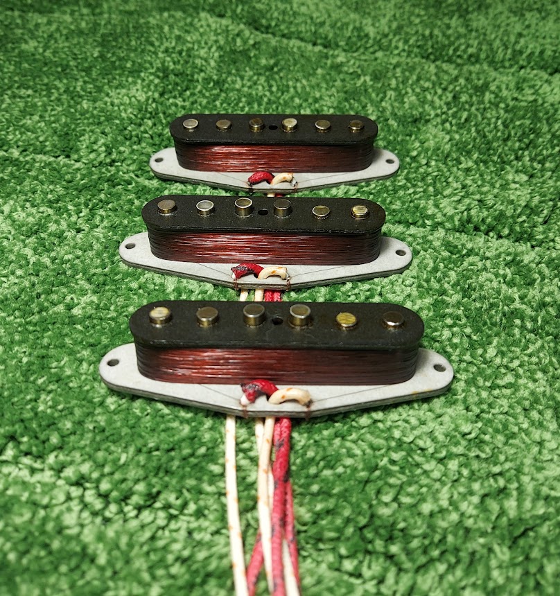 einunikohada666's tweet image. Tomo Fujita Signature Funkmaster ST w/ W.E Vintage Cables仕上がり＆本日発送。

greenst.net/home/gallery.c…

@einunikohada666
@TomoJustFunky
@KanjiKawabata
#tomofujita
#tomofujitaguitarwisdom 
#funkmaster
#strat
#stratocaster
#kanjikawabata