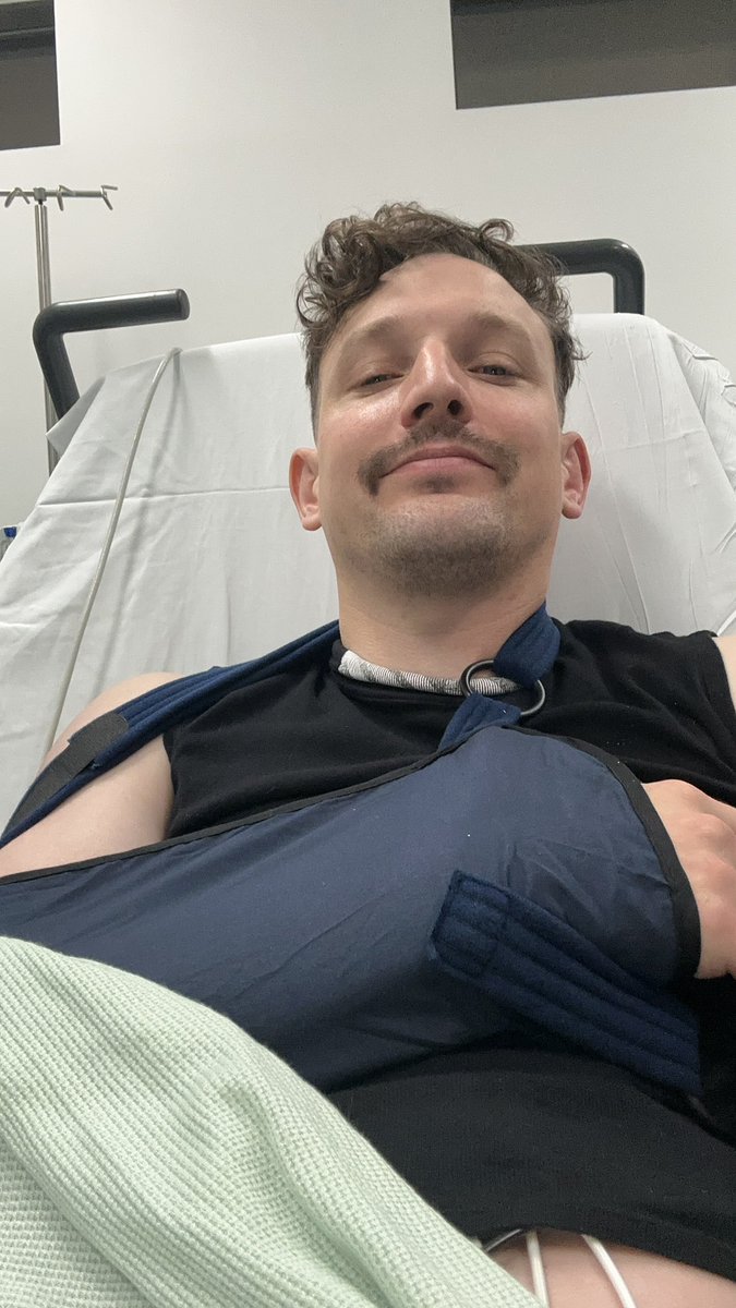Shoulder back in now, nurses and doctors at Leicester hospital were unreal thank you all so so much ❤️