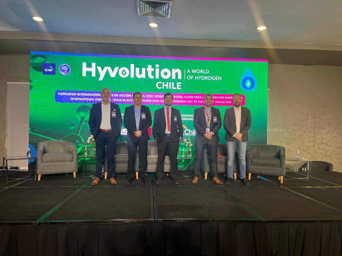 Panel 12 de Hyvolution, "Hacia una economía del hidrógeno verde en Chile, el rol fundamental de la industria minera", mostró futuro del sector junto a expertos. ⚙️

💬 Moderado por Fernando Hentzschel de Corfo, participaron líderes de CODELCO, FCAB, Ministerio de Economía y VTT.