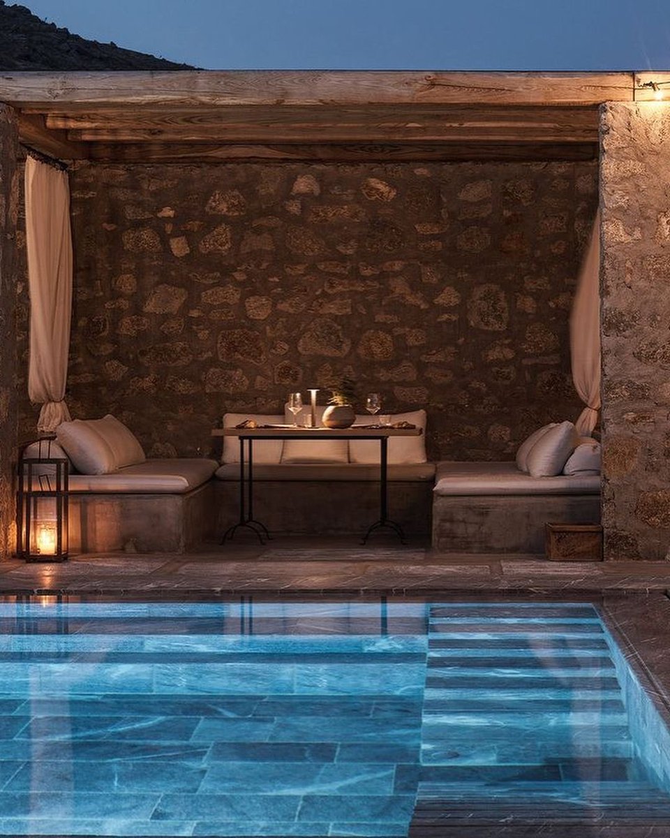 TopWorldHotel's tweet photo. Bask in the glorious sun at Nomad Mykonos, a secluded luxury retreat offering spacious suites with private pools, personalized service, and breathtaking views of the Aegean Sea.

Book your stay at the link: https://t.co/h7neoPqb2U

#TopWorldHotel #Mykonos #Hotel #Greece #Design https://t.co/2VU70dIYoc