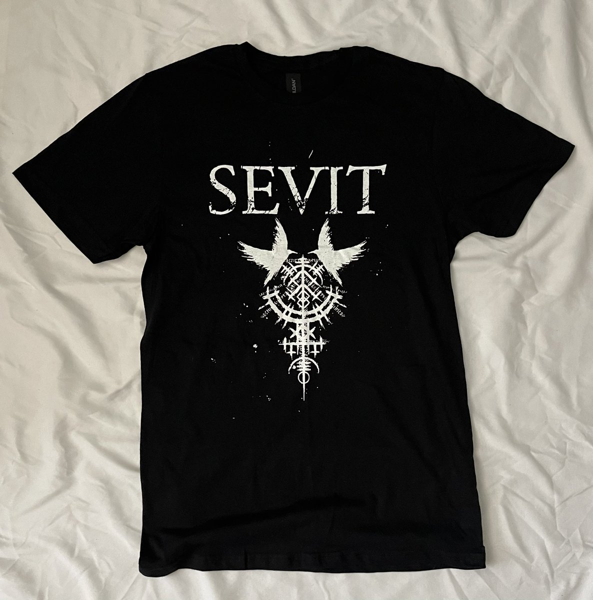 Merchola 

sevitband.Bandcamp.com