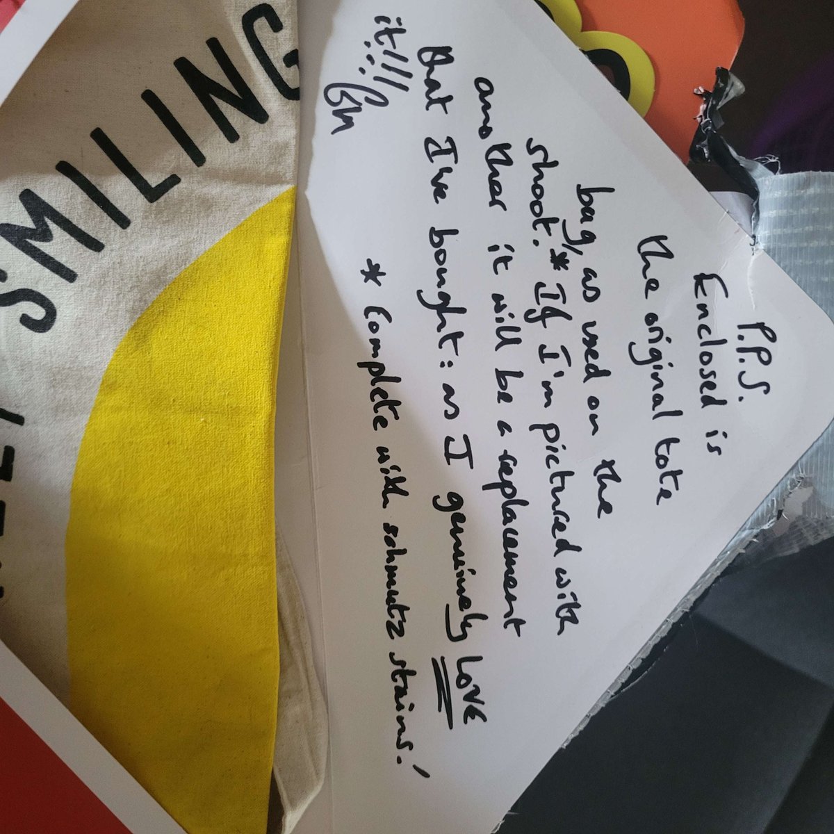 meggdrasil's tweet photo. As was announced on our Stream today!  The amazing and generous @McCreadyGlen is offering up the infamous Keep Smiling Bag from his Streamily Vids as a Raffle prize for a charity fundraiser for Amnesty International! We will be starting 9/12 on Tactical Makeouts!  See you there! https://t.co/lFZOVMa6k5