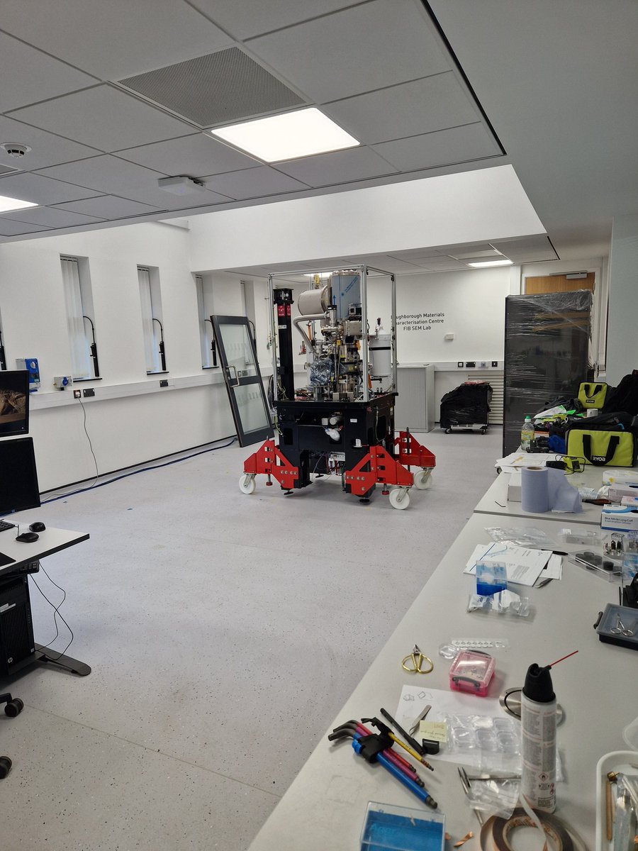 Just like that ! New TEM  has been delivered 😁  very excited to see the new system up and running.. this will be the 1st Talos with <a href="/attolight/">Attolight AG</a> CL detector 🔬more updates to come soon 🙂 <a href="/LboroLMCC/">LMCC</a>