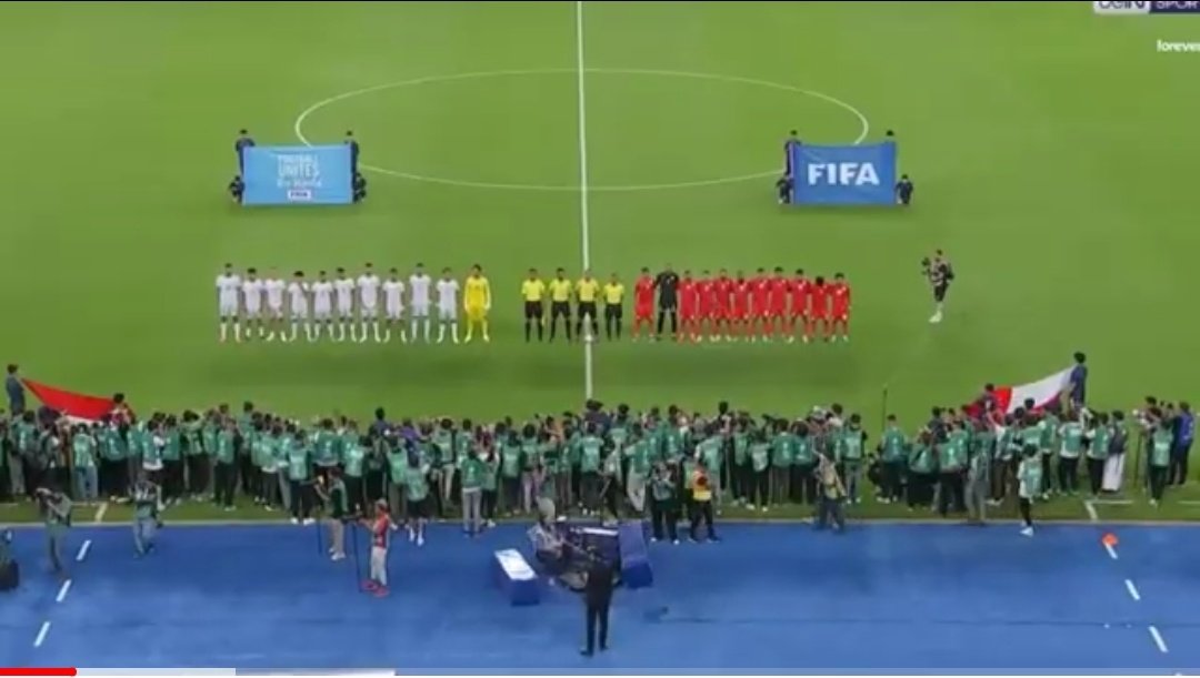 شاهد عدد المصورين المحليين والدوليين 
حضور اعلامي مخيف عراقي عربي خليجي آسيوي دولي البصرة العراقية حدث آسيا الابرز #العراق_عمان 
#تصفيات_كأس_العالم_2026