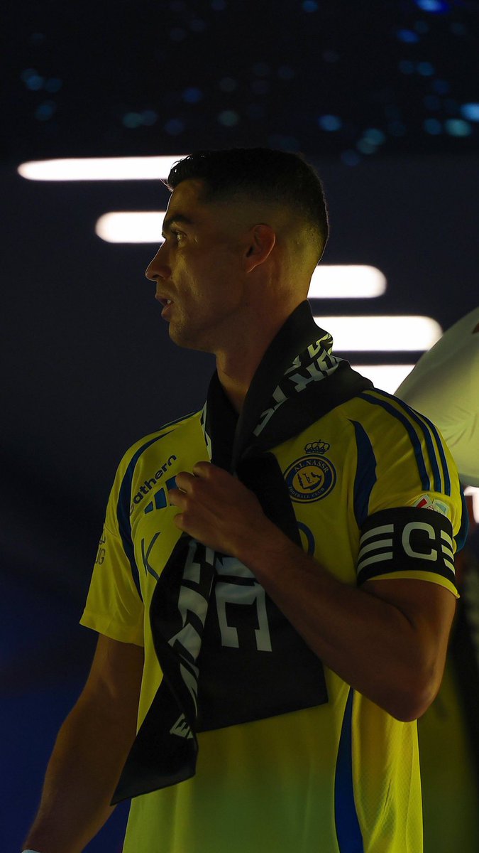 Mubark_m9's tweet photo. بالأرقام .. و التاريخ … و الجغرافيا 

( لاعب #النصر السعودي رقم 7 ) 

اعظم هداف في تاريخ كرة القدم 

هل تعي حجم هذه الجملة ؟ 
هل تعلم انها ستردد في كل الارض ؟
هل تعلم انها ستخلد الى الابد ؟ https://t.co/Hjj6dTeteB