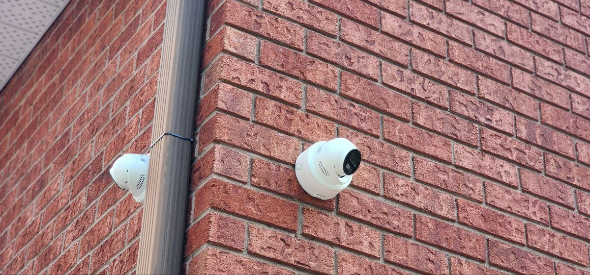SmartVisionGTA's tweet image. Our latest installation features 8 top-of-the-line 4K ColorVU Hikvision IP cameras, complete with 2-way communication and an audible warning system! 🛡️ 

👉 Learn more: smartvisionplus.ca/service/cctv-s…
📞 Phone: 1-833-880-4591

#SmartVisionPlus #SecurityCameras #Hikvision #ColorVU #IPCam