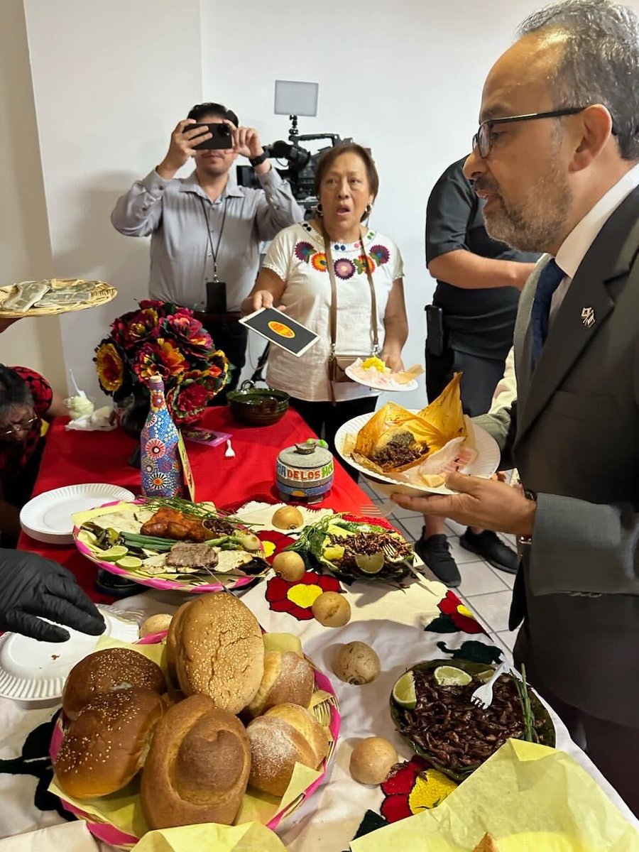 KWHY Canal 22 LA tweet media