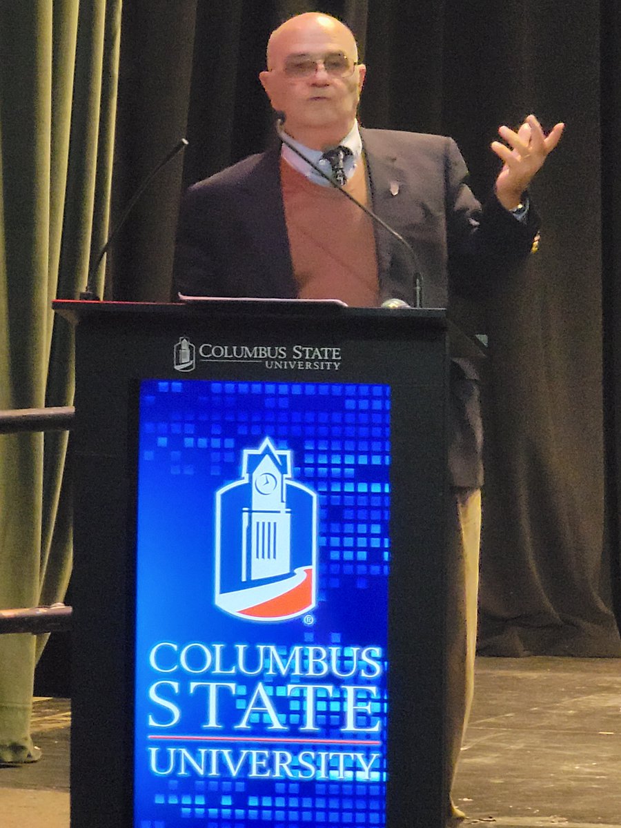 Dr. Laura June Davis tweet media