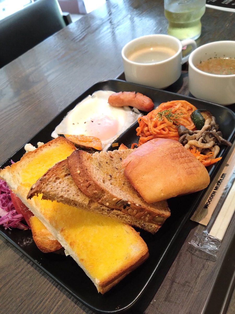 おはようございます☀

明日　土曜日　日曜日

は定休日となります

旗岡のお祭りの為

お休みですが

旗の台の1年に一度の

お祭り　是非　お楽しみ

下さい

また月曜日から　通常

営業致します

オープンしてから5ヶ月

初めての休みです

リフレッシュして来ます

#旗の台モーニング
#旗の台