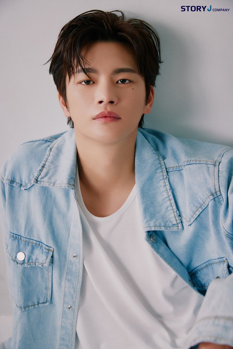 bfminwho's tweet photo. Seo In Guk Berbagi Foto Profil Terbaru https://t.co/Ah730dFgFL https://t.co/uf7XBZ0WAn