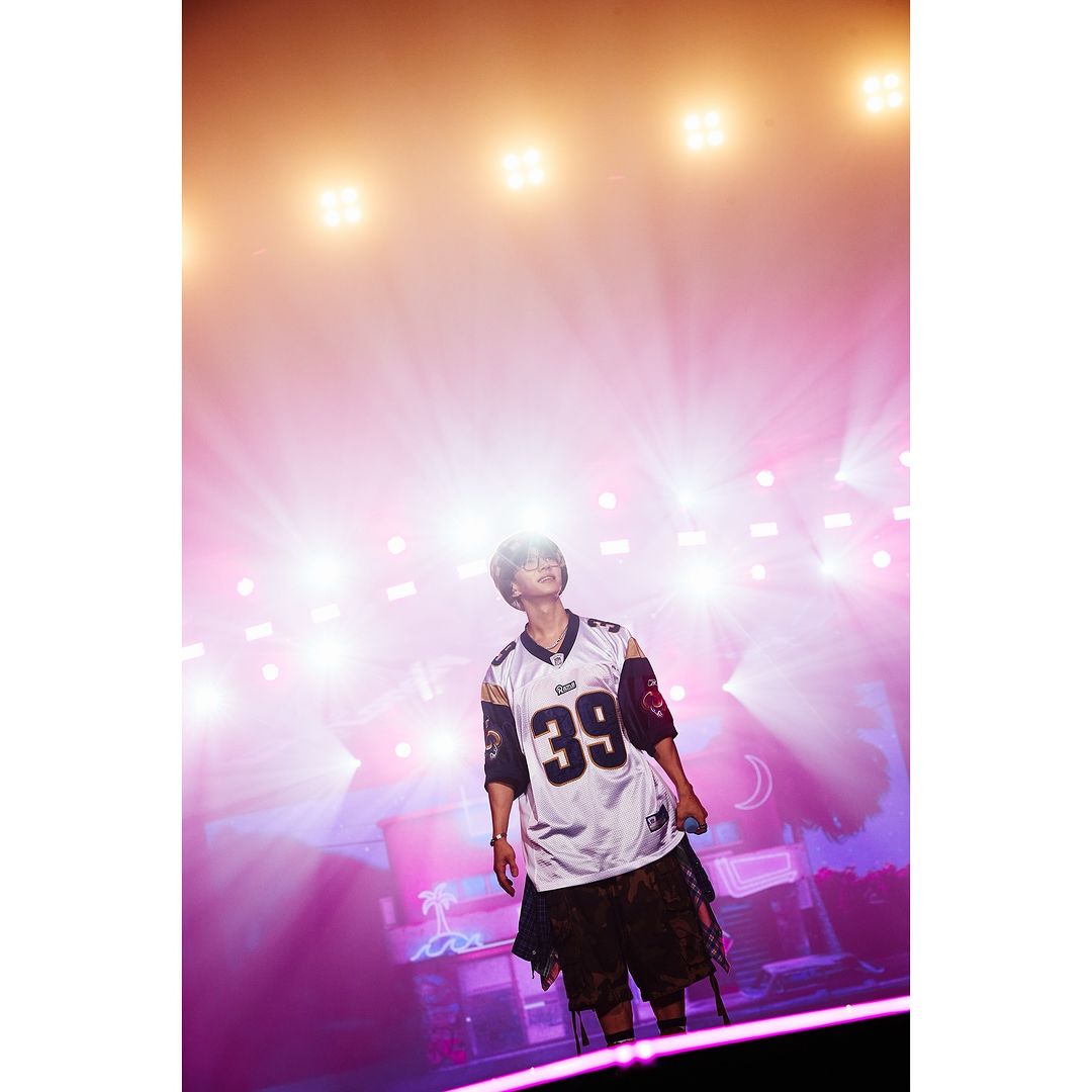 DailyGikwang's tweet photo. 240819 Geekstagram (1/2) ᙨ #GIKWANG #HIGHLIGHT #BEAST #이기광 #하이라이트 #비스트 [@Highlight_AUent]

[@900_330] https://t.co/uV34lVYPHl