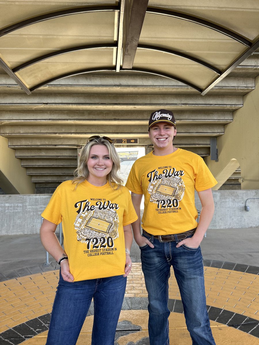 🎉 **It's Game Day Weekend!**🎉

Join us tomorrow at noon for our first Fan Friday of the year. This limited-edition shirt is only available on-site, so don’t miss your chance to grab yours before they’re all gone! 🏈💛 #GoPokes #goldrush #universitystore #uwyostore
