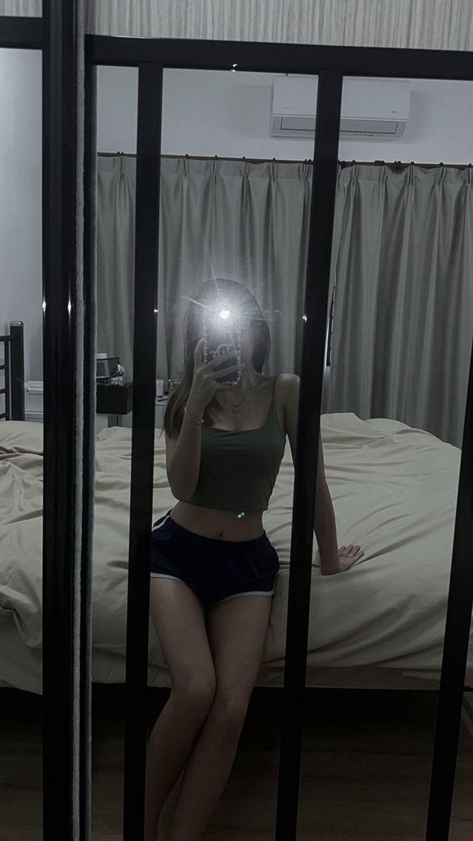 #真底裤 #女神 #正美 #小姐姐 #打飞机 #射精 #反差女 #骚妹 #意淫 #性感 #奶大 #小母狗 #后入操 #返图