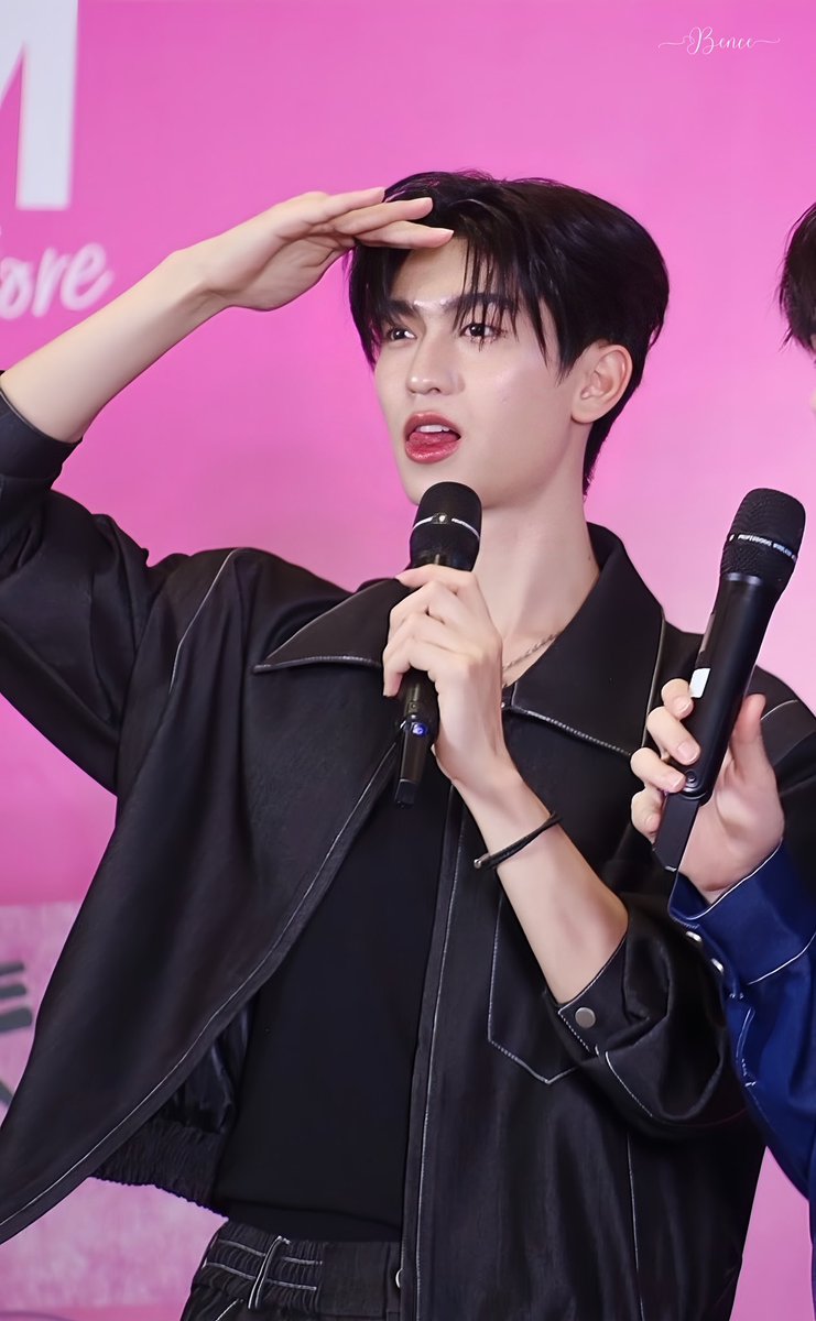 justyou910's tweet image. 240824 - อันตรายต่อหัวใจมาก🫠

@tthomastc @kongjiro_ 

#devythebagxboss #devyxthomaskong
#thomaskong #โทมัสก้อง
#tthomastc