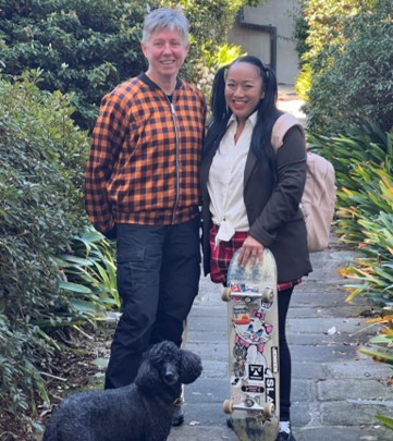 SSSHARC's tweet photo. Happy Friday from SSSHARC Director Lee Wallace, @indigowilling &amp; Farley our resident poodle 🐩
 We are blown away by the quality and range of applications we've received so far so for #HISS 2025 so make sure to get yours in by Monday⏰
@PepPhelan @drjjwright @Xavier_Ho https://t.co/v1j9OshsKE