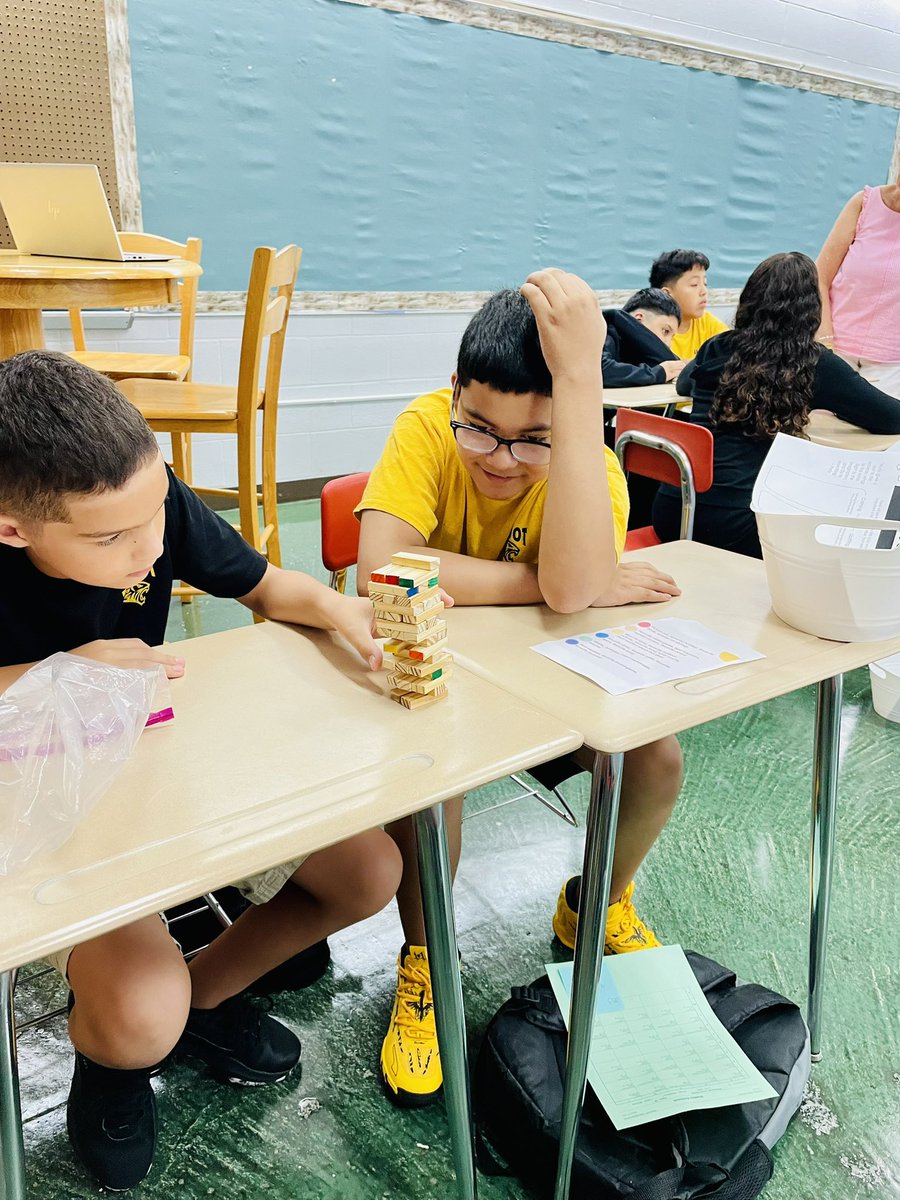 Lauren Vecoli tweet media