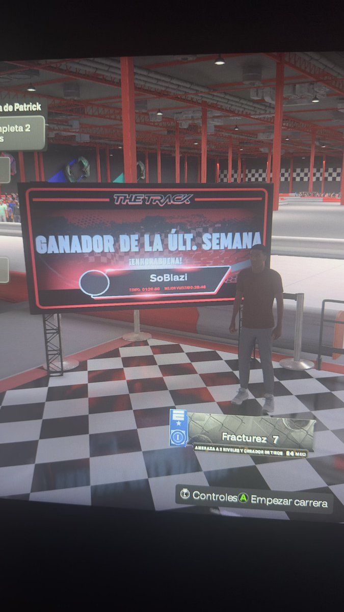 FracturezJ's tweet photo. @NBA2K #NBA2K25 #thetrack I just won but you give the VC  to him???????? https://t.co/hXfIag1ifA