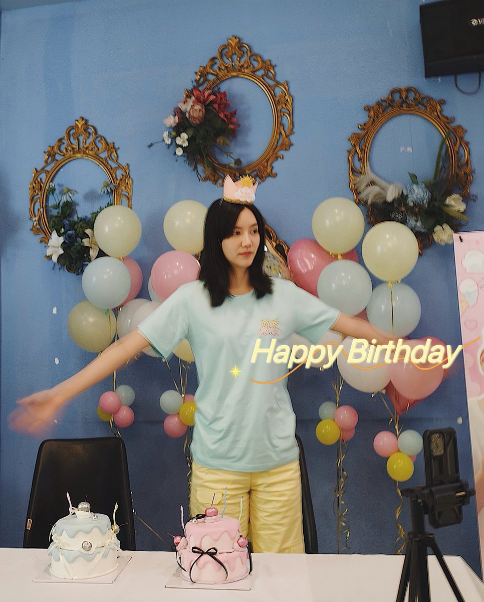 Happy birthdayนะคะน้องริชชี่ 🎂💕 มีความสุขมากๆๆน้าา มีรอยยิ้มเสียงหัวเราะทุกๆวัน ขอให้เป็นปีที่ดีสุดๆของน้องทุกๆเรื่องเลยนะคะ คอยซัพพอร์ตน้องเสมอนะคะ 🫶🏻☺️ ✨#ริชชี่อรเณศ