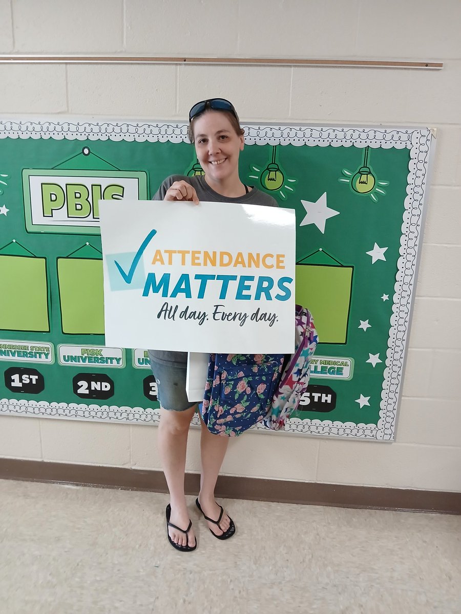 trhodesMNPS's tweet photo. Shout out to all of our families who attended our 1st Churchwell Attendance Marketplace of the school year! It was so great to share with them about the importance of their students coming to school every day. @ChurchwellElem1 @BonnerJr4 @mnps_fcp @MNPS_SOI @MNPS_Attendance https://t.co/LFb8I9n5tq