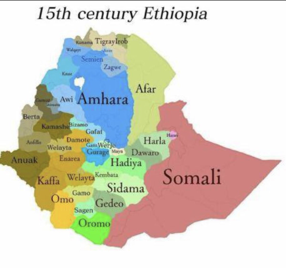 AmharaQuest's tweet photo. Between the 16th and 18th centuries, the #Oromo expansion eradicated nearly 30 distinct ethnic groups and clans across #Ethiopia. The current Oromo-led gov’t is simply following the same fascist playbook laid out in the #Gaada system.
The destabilization of the region, under the guise of securing a port for #Ethiopia, is a deceptive ploy. This agenda, known as #Oromuma, aims to create an independent #Oromia and absorb #Somaliland into their expansionist ambitions. The maps provided depict the Oromo expansion.
@SomaliDNS @RedSeaIndianOc2 @HalganDahir @duurjoog11 @xStanCaliph @DiriyeSaci35760 @HartiWeyn @hmdH145755 @AbdimalikA21289 @AbdiwaliAhmedd @EIshmael_