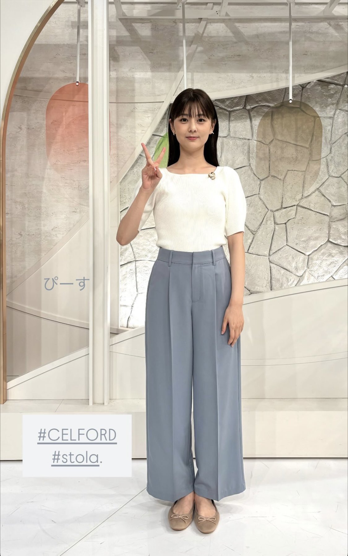 日本テレビ アナウンサー佐藤梨那直筆サイン色紙 日本テレビ アナウンサー佐藤梨那直筆サイン色紙 日テレ佐藤梨那