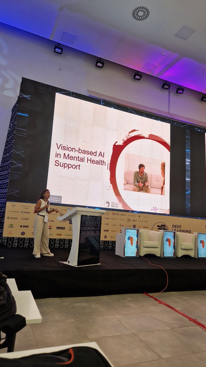 marwammmahmoud's tweet image. Some highlights from my talk at Deep Learning Indaba #Indaba2024! 🎤✨ It was an amazing experience sharing how our work can democratize access to expert knowledge, and discussing opportunities and challenges for these applications in African countries.#AIForGood #MLInAfrica #dli