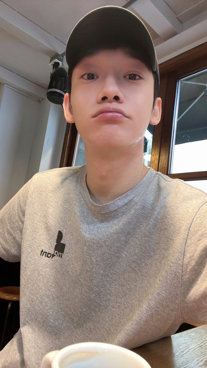 240906 — CHEN NEW SELFIE 🫧 #CHEN #첸