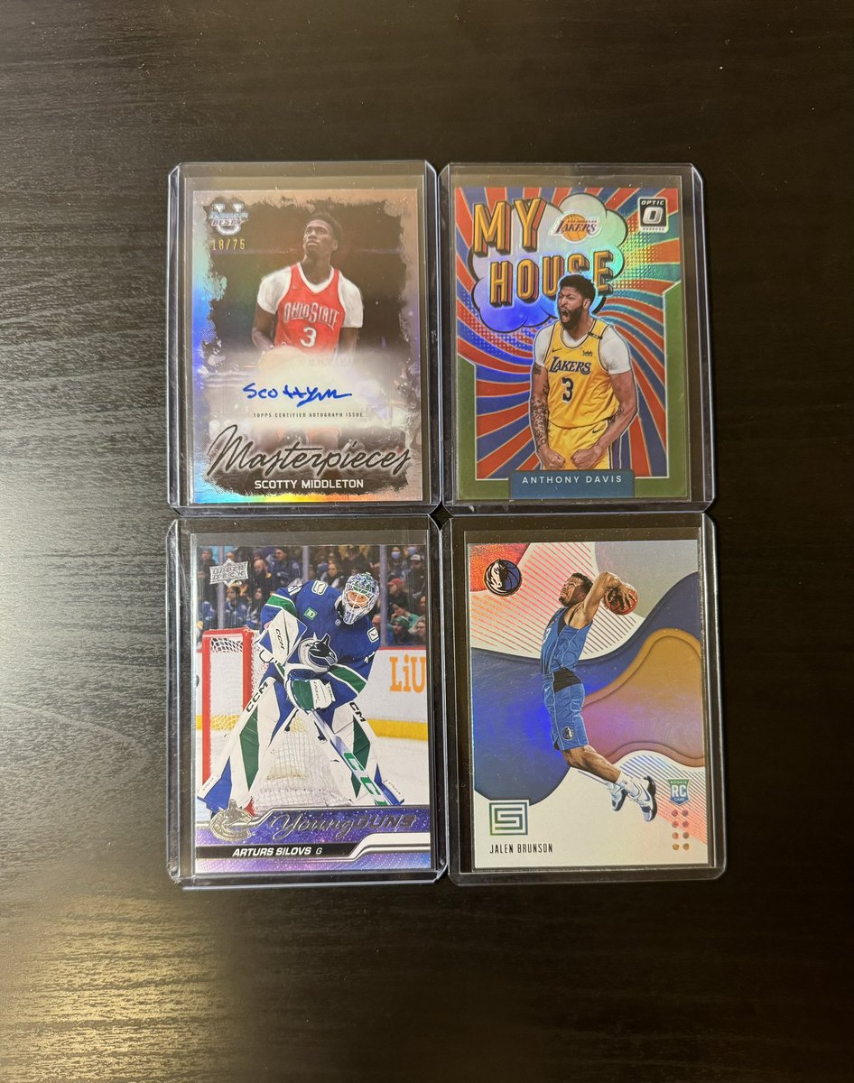 lionsden_card's tweet image. $5 each

Top Row /75, /149

@SabertoothCards @JakeMc945 
*Shipping Info in Pinned Post 
Stacking Through
#DenDeals